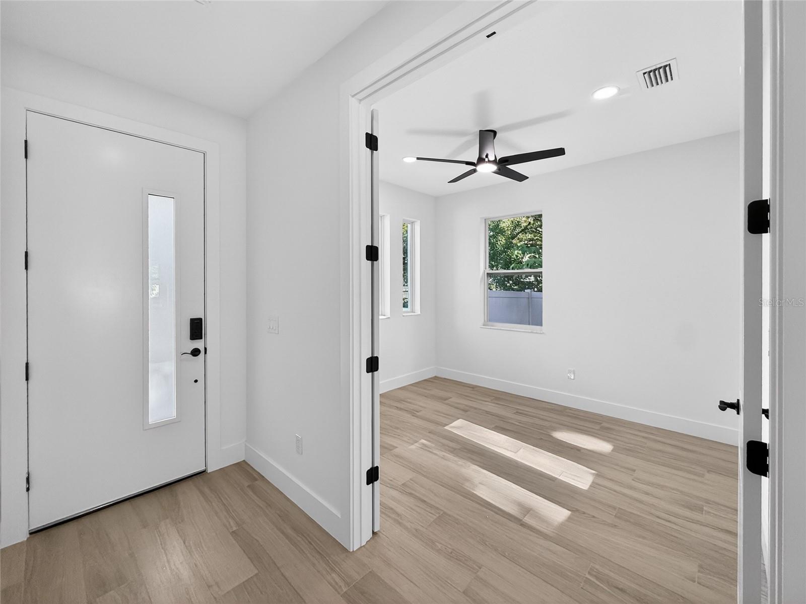 8409 N ROME AVE, TAMPA, FL, 33604
