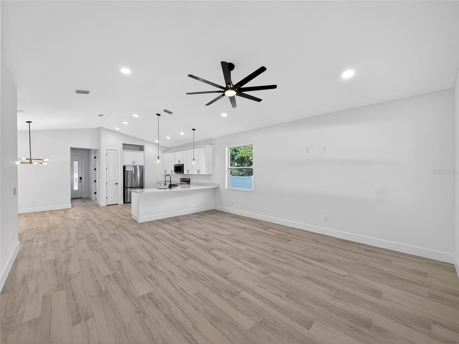8409 N ROME AVE, TAMPA, FL, 33604
