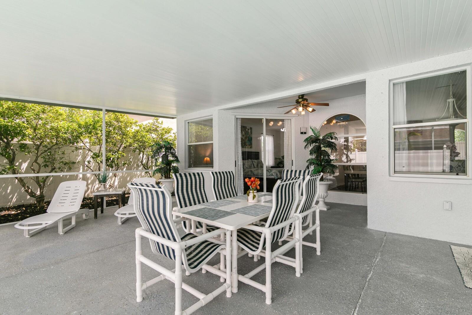 11426 ZENITH CIR, TAMPA, FL, 33635