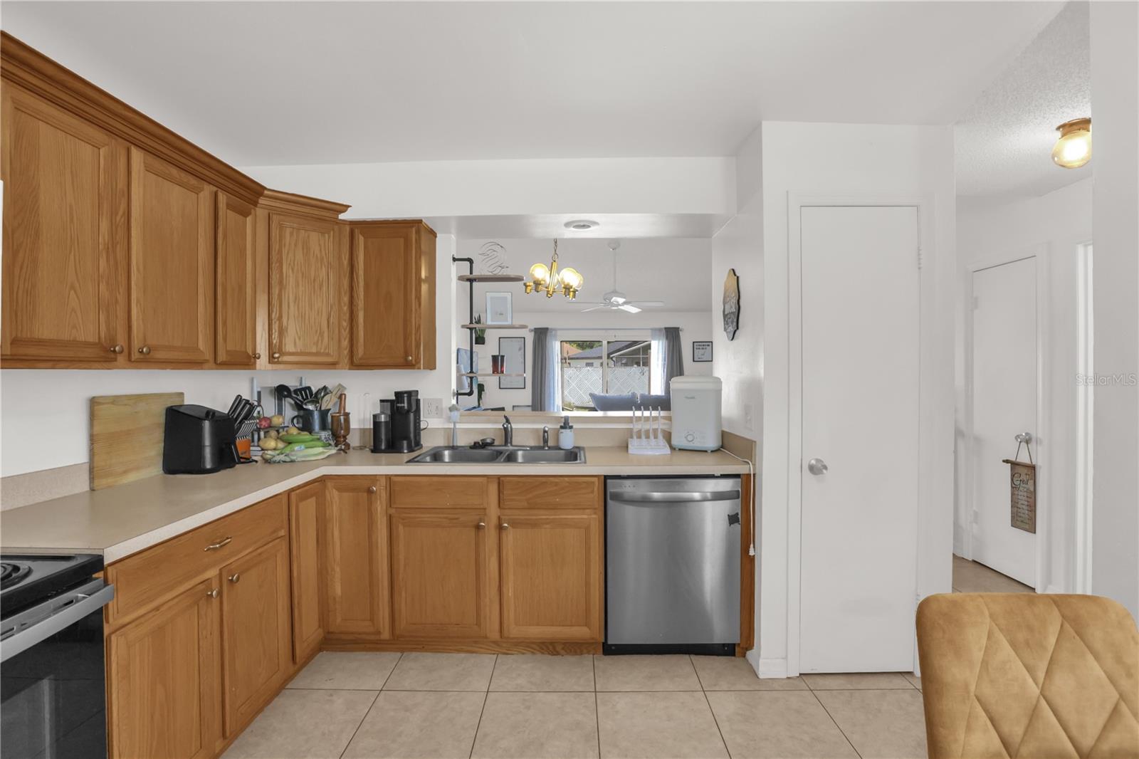 115 CORALWOOD CIR, KISSIMMEE, FL, 34743