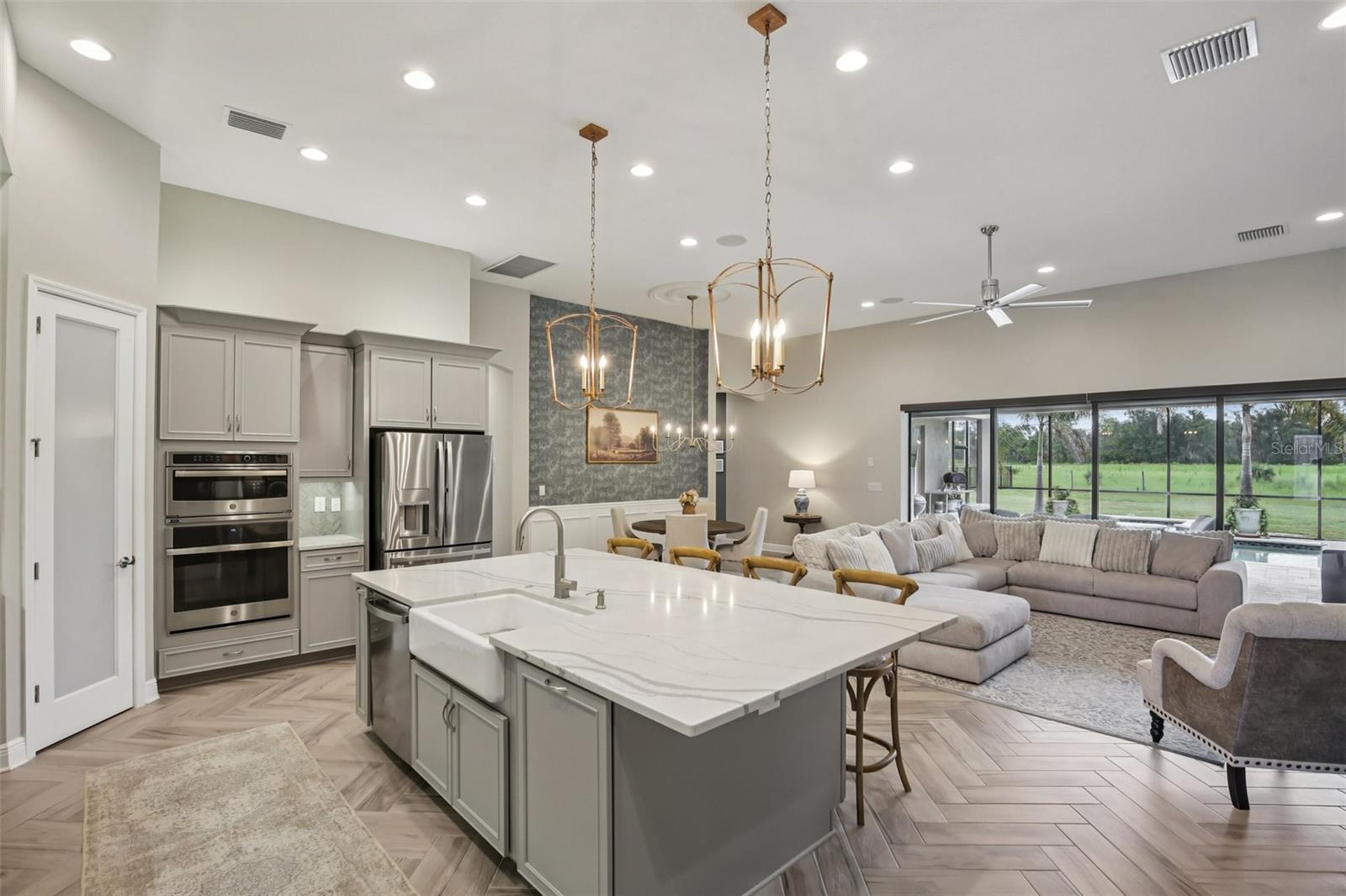 14235 SWISS BRIDGE DR, RIVERVIEW, FL, 33579