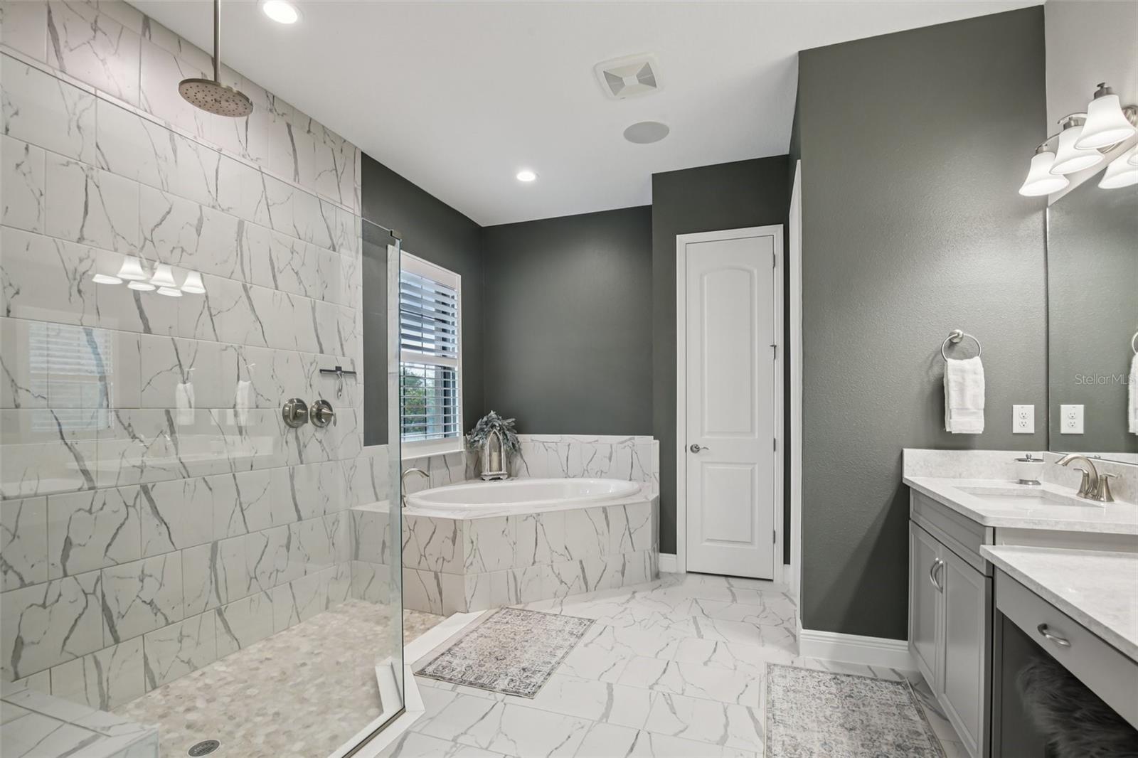 14235 SWISS BRIDGE DR, RIVERVIEW, FL, 33579