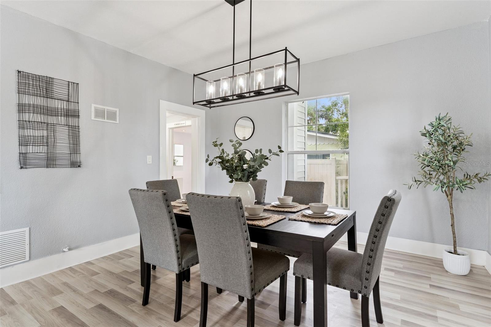 417 W 6TH ST, SANFORD, FL, 32771