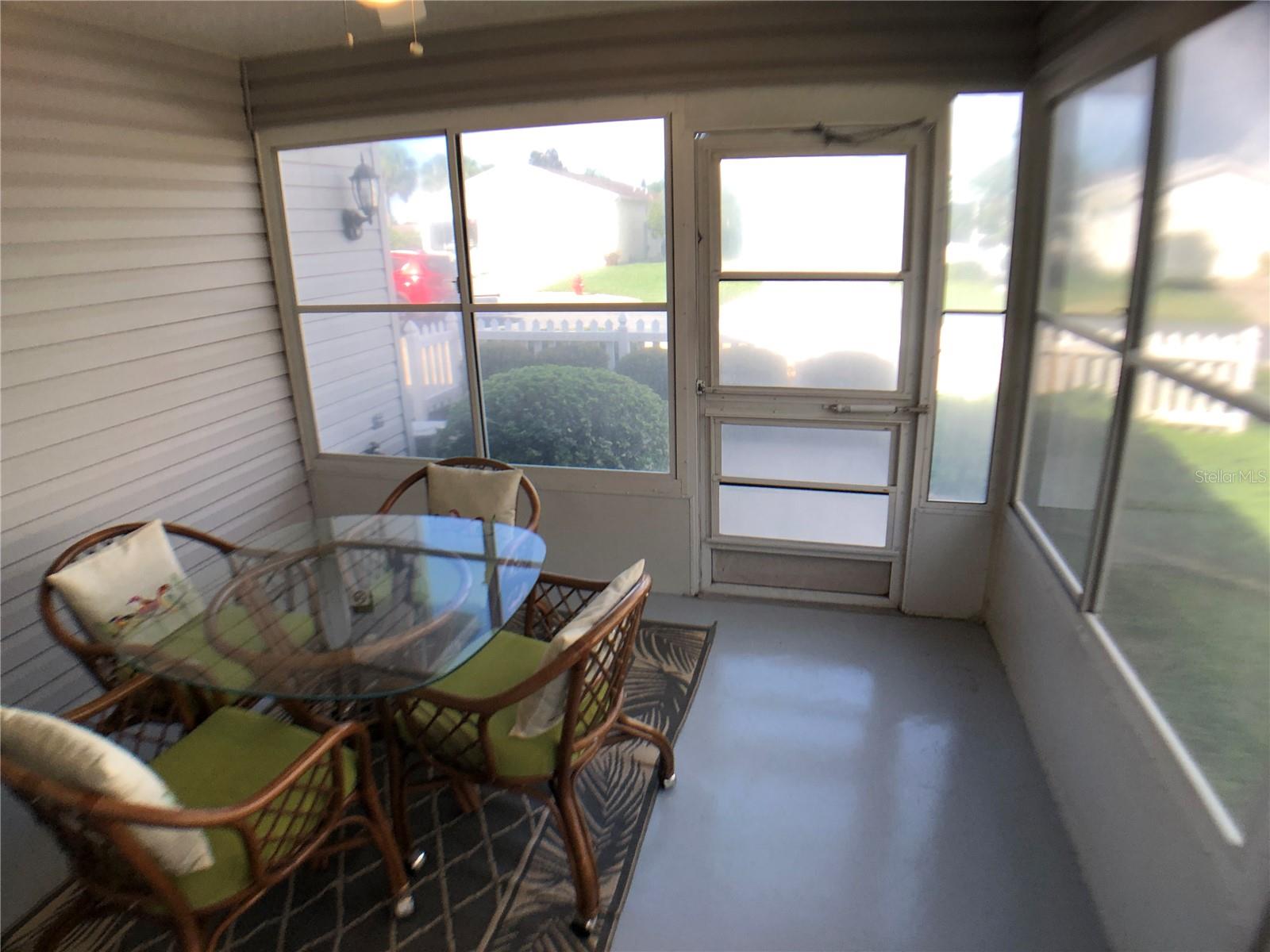 705 VILLITA LN, LADY LAKE, FL, 32159