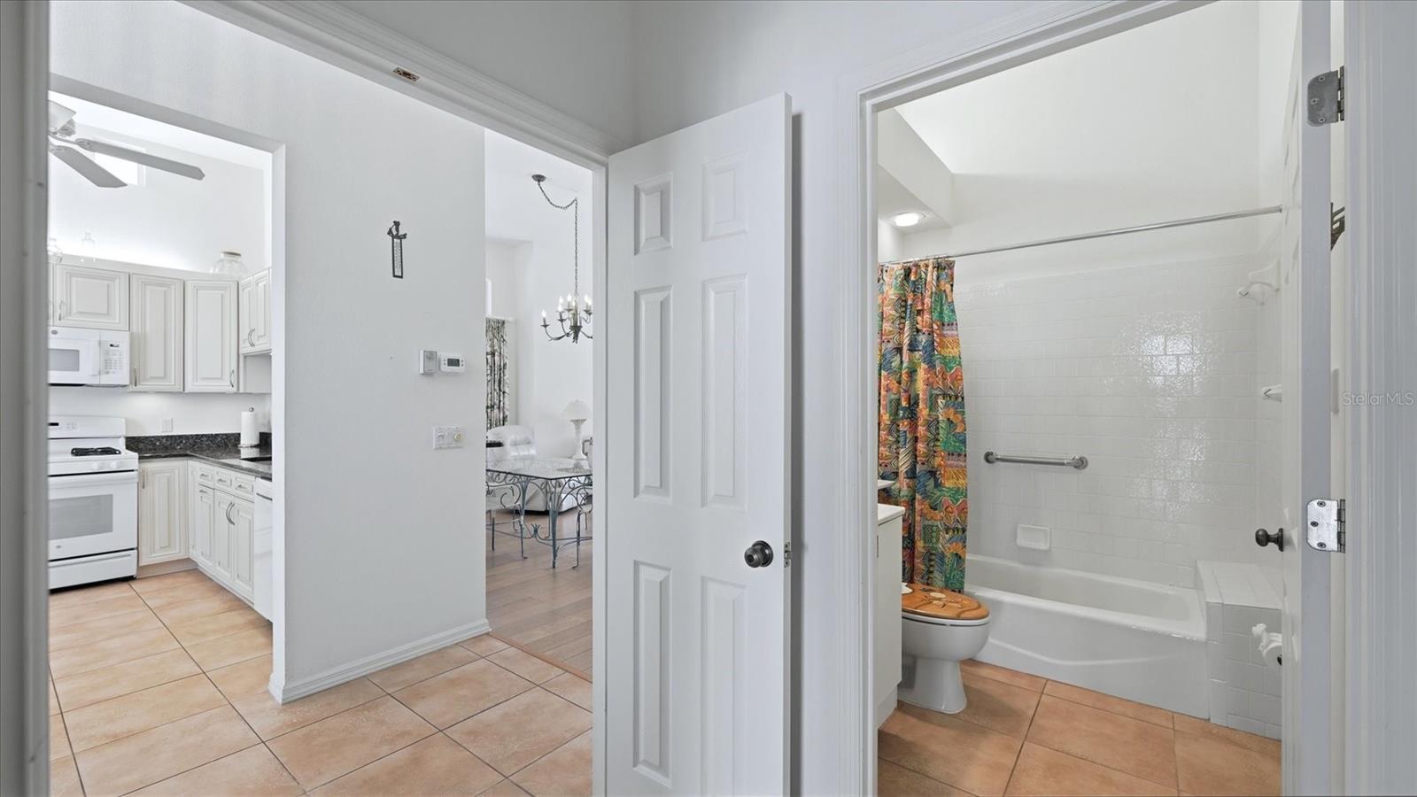 7706 WHITEBRIDGE GLN, BRADENTON, FL, 34201