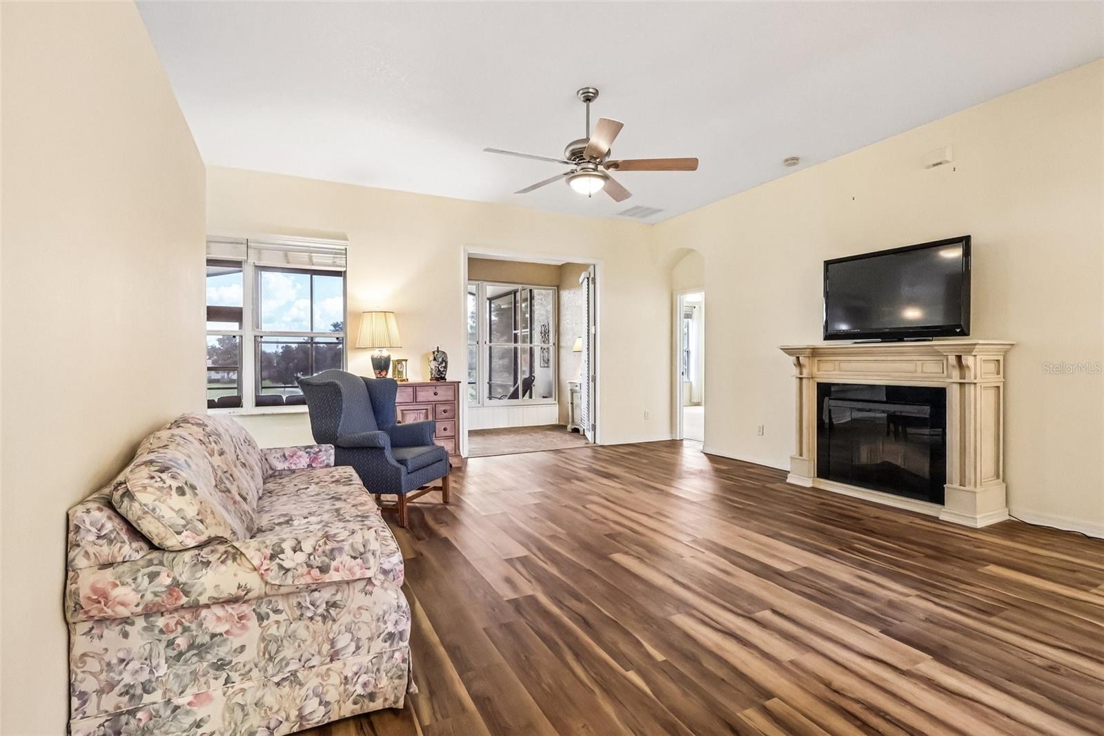 3538 MULBERRY GROVE LOOP, LEESBURG, FL, 34748