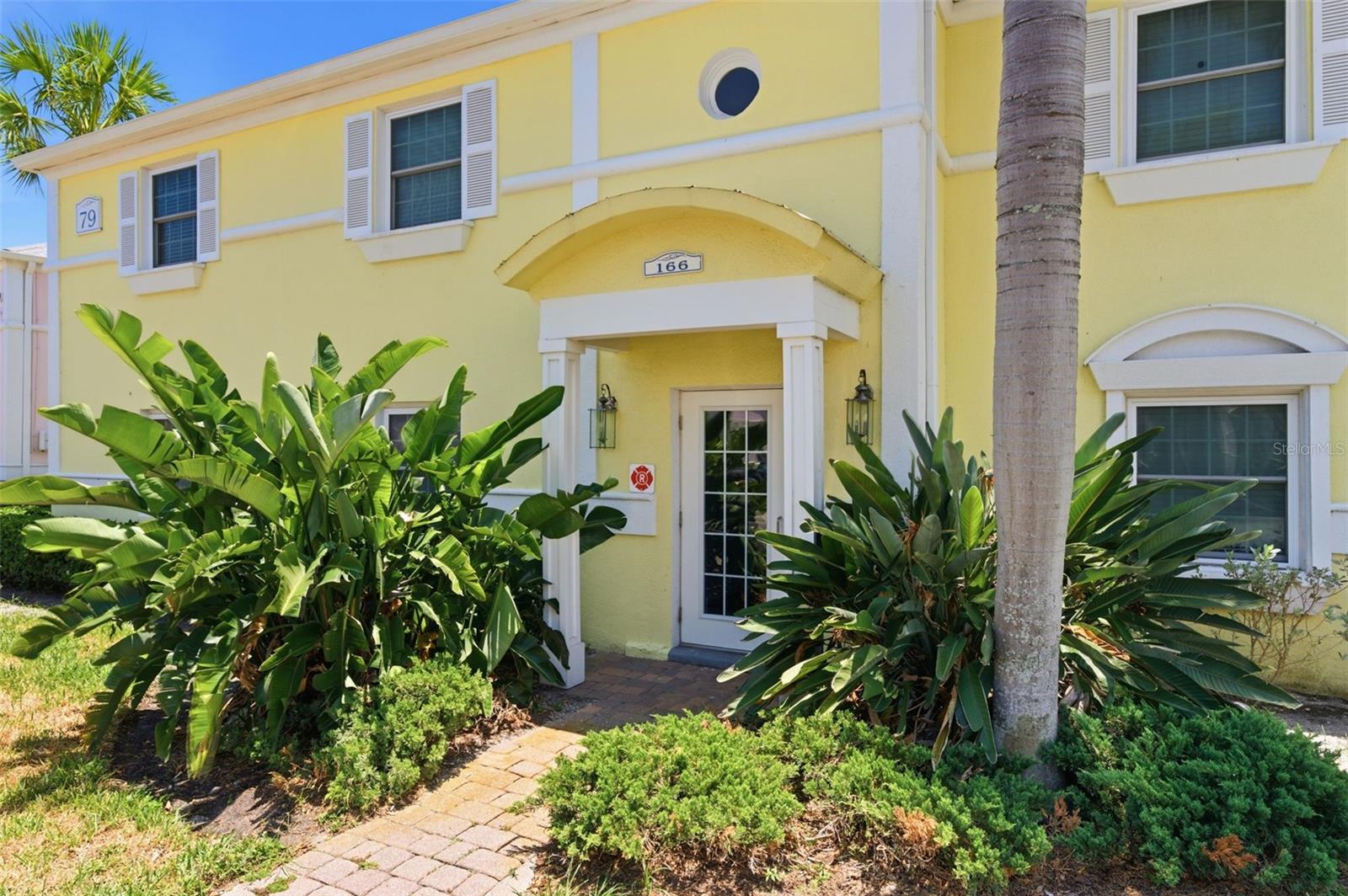 144 POMPANO DR SE #A, ST PETERSBURG, FL, 33705