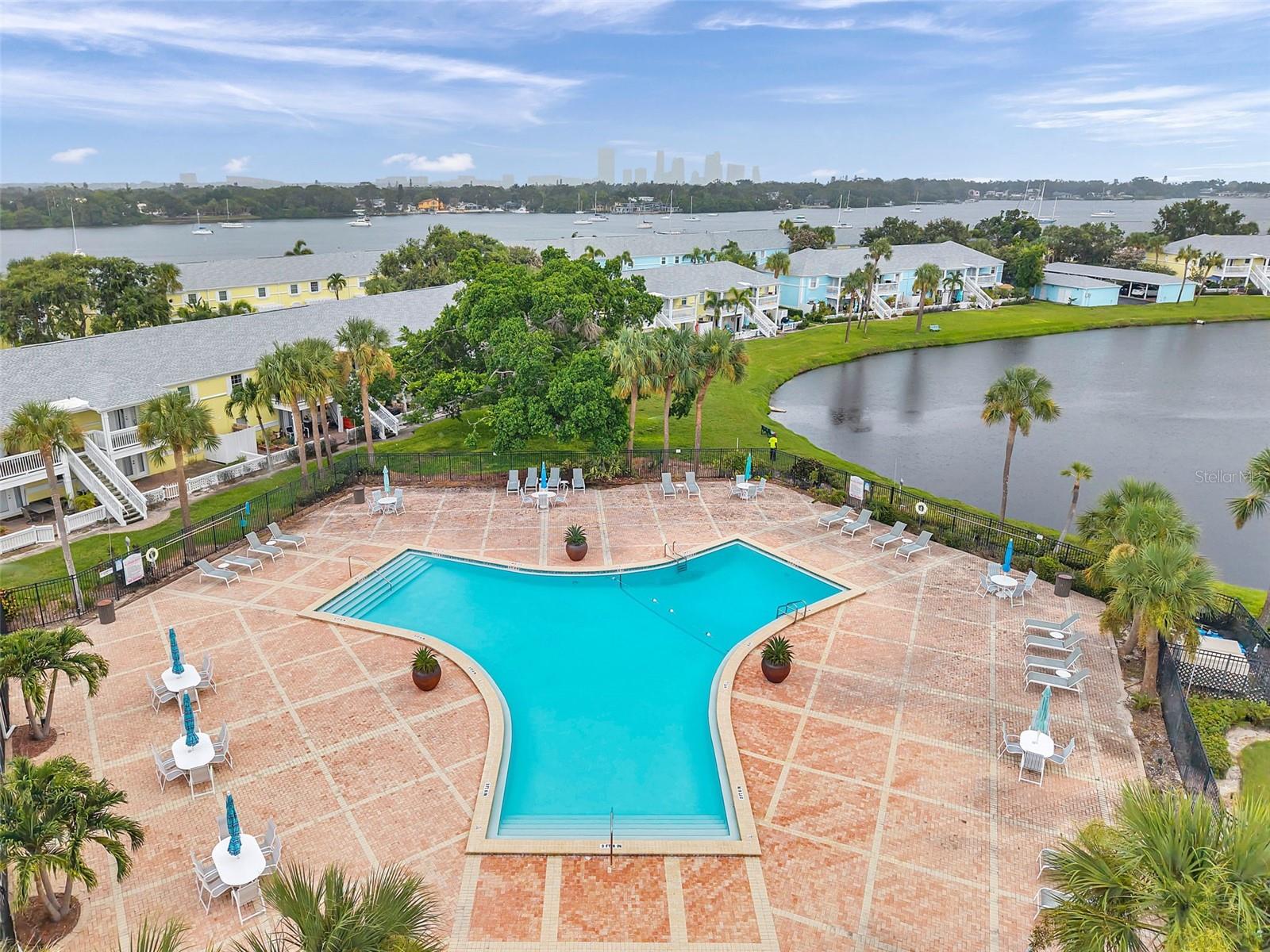144 POMPANO DR SE #A, ST PETERSBURG, FL, 33705