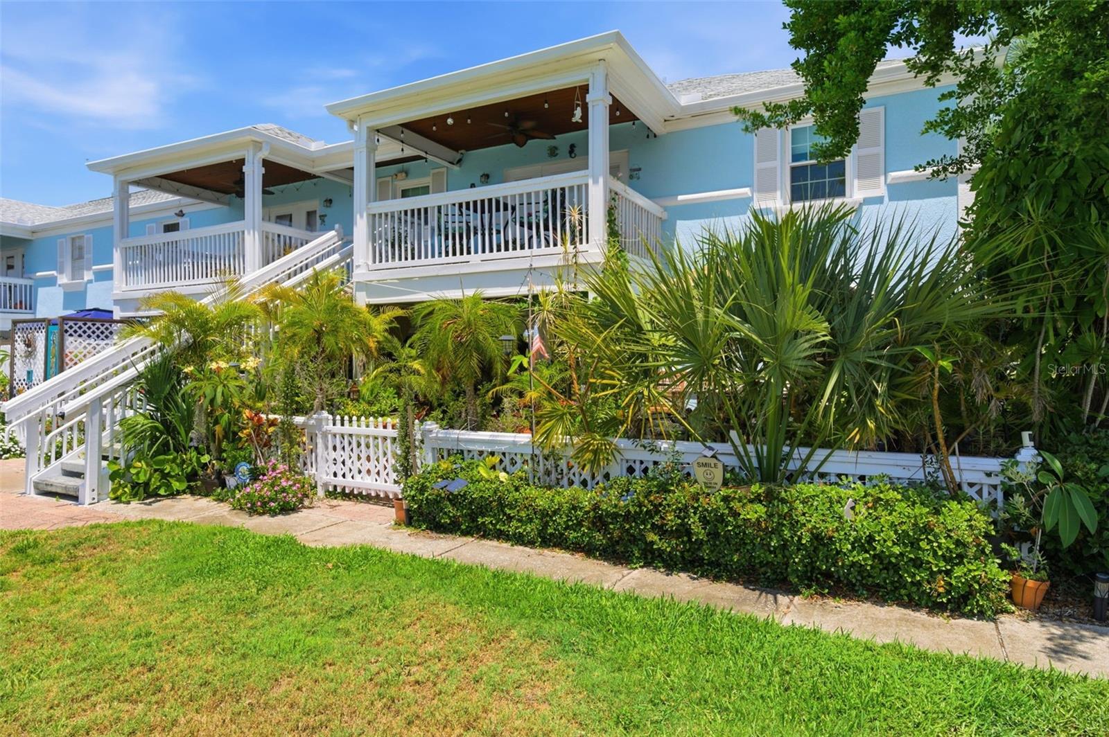144 POMPANO DR SE #A, ST PETERSBURG, FL, 33705
