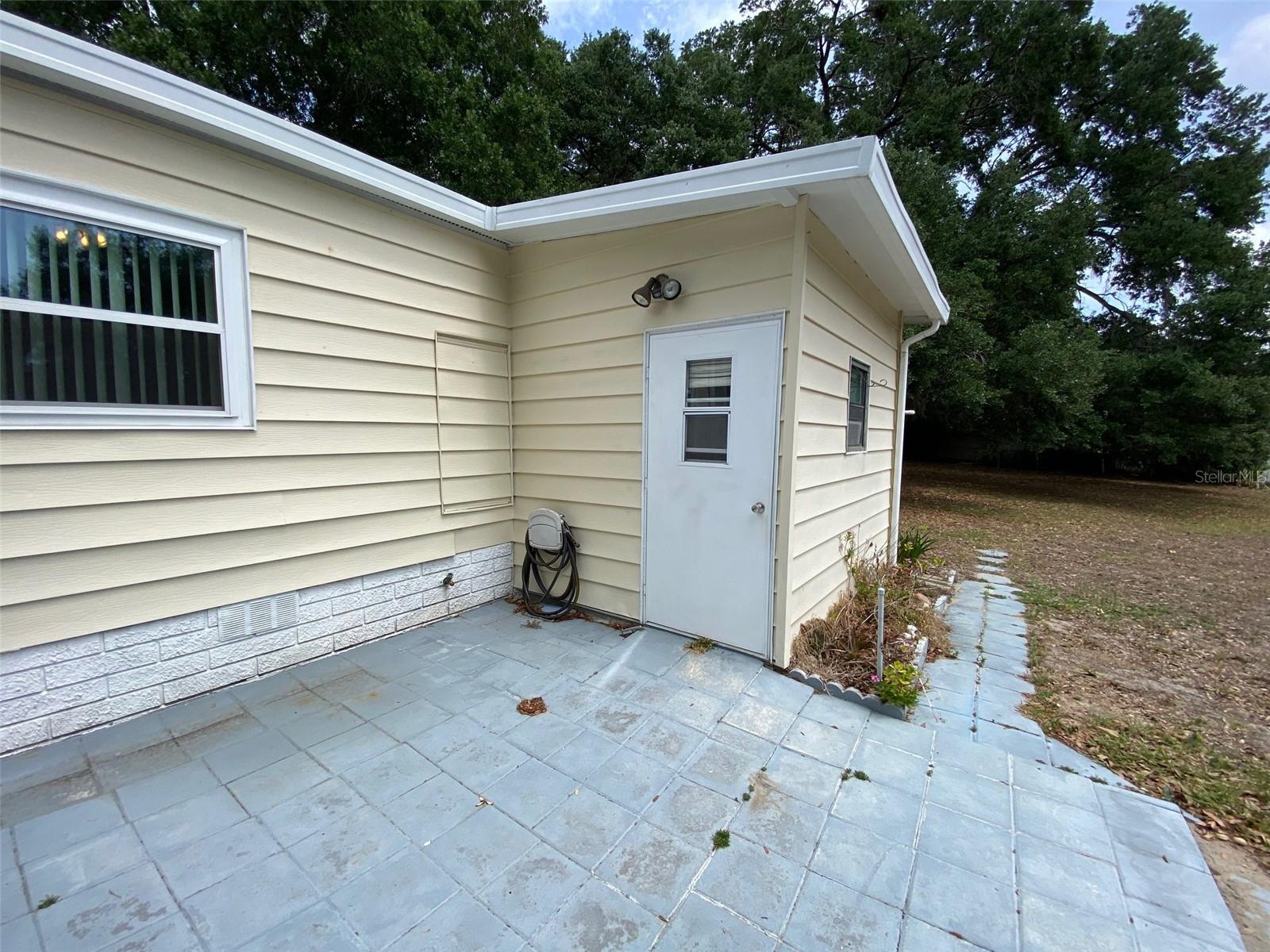 13957 COUNTY ROAD 109D, LADY LAKE, FL, 32159