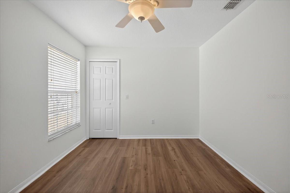 1033 KNIGHTSBRIDGE CIR, DAVENPORT, FL, 33896