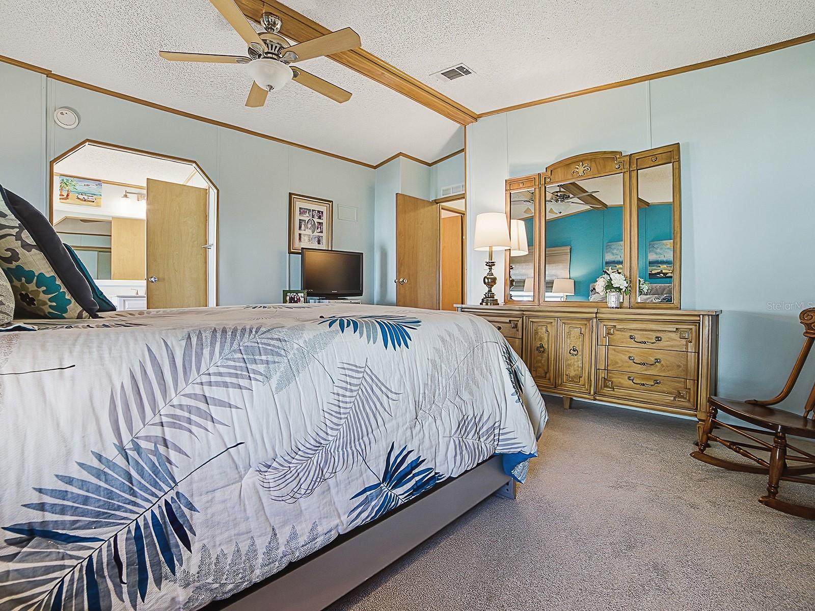 24814 PINE HL, LEESBURG, FL, 34748