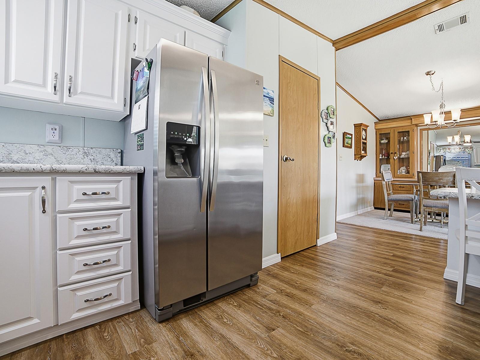 24814 PINE HL, LEESBURG, FL, 34748