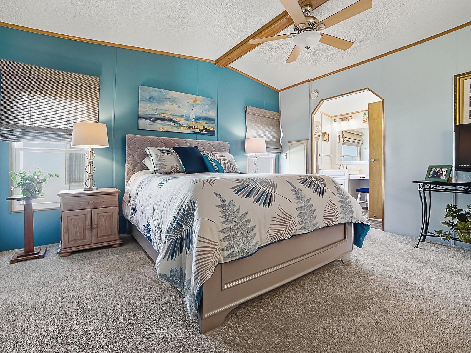 24814 PINE HL, LEESBURG, FL, 34748