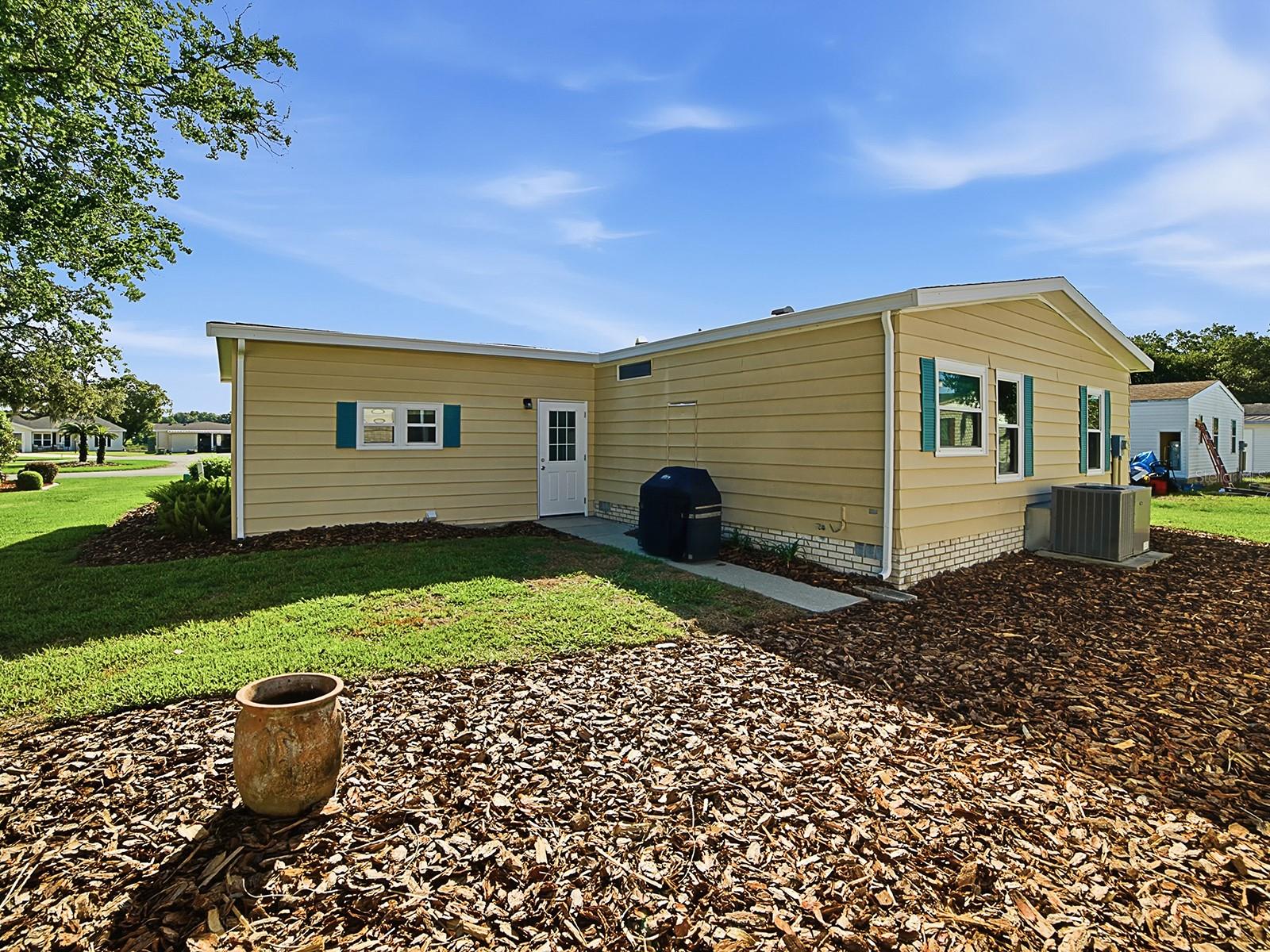 24814 PINE HL, LEESBURG, FL, 34748