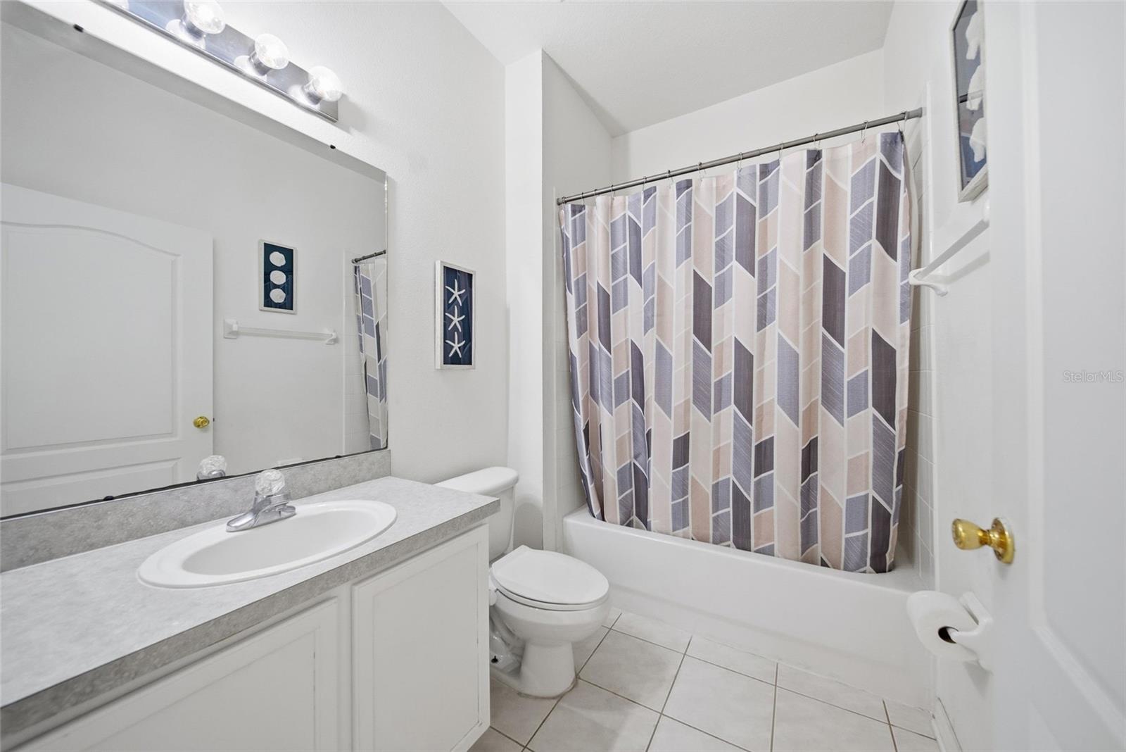 3343 CHAPEL CREEK CIR, WESLEY CHAPEL, FL, 33544