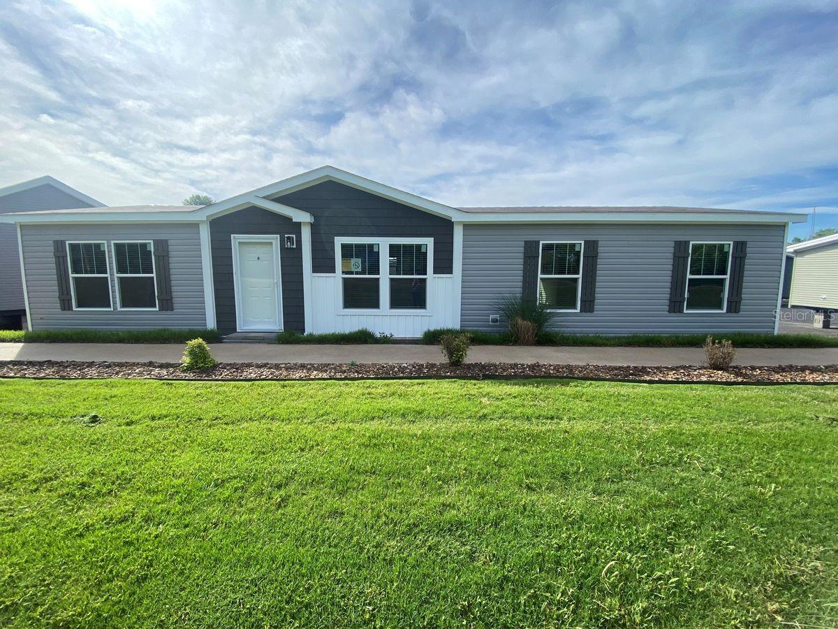 10315 GREGORY AVE, HASTINGS, FL, 32145