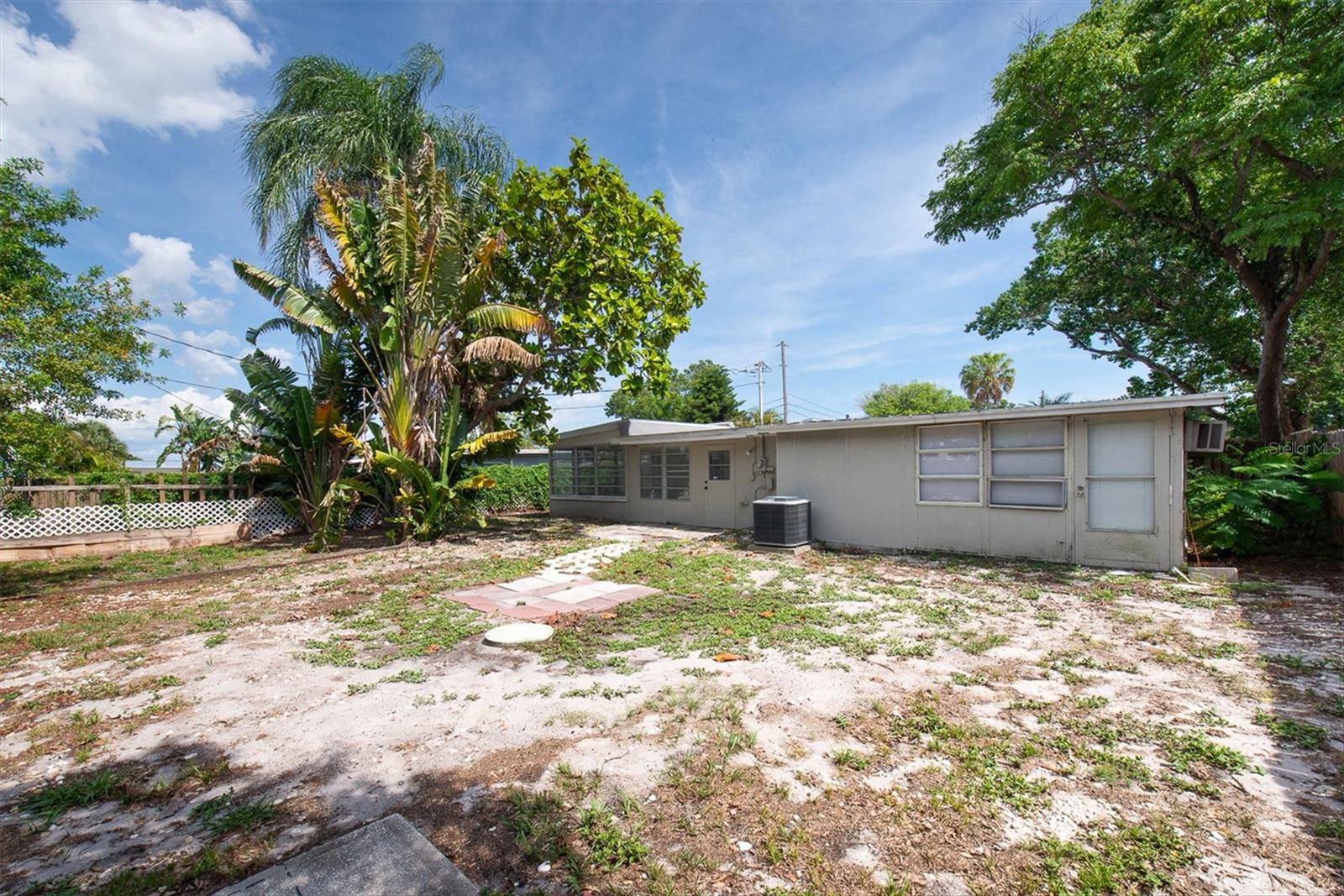 110 14TH AVE SW, LARGO, FL, 33770
