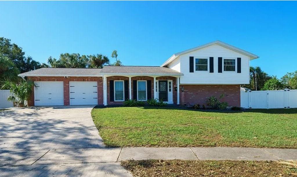 7002 DANEWOOD CT, TAMPA, FL, 33615