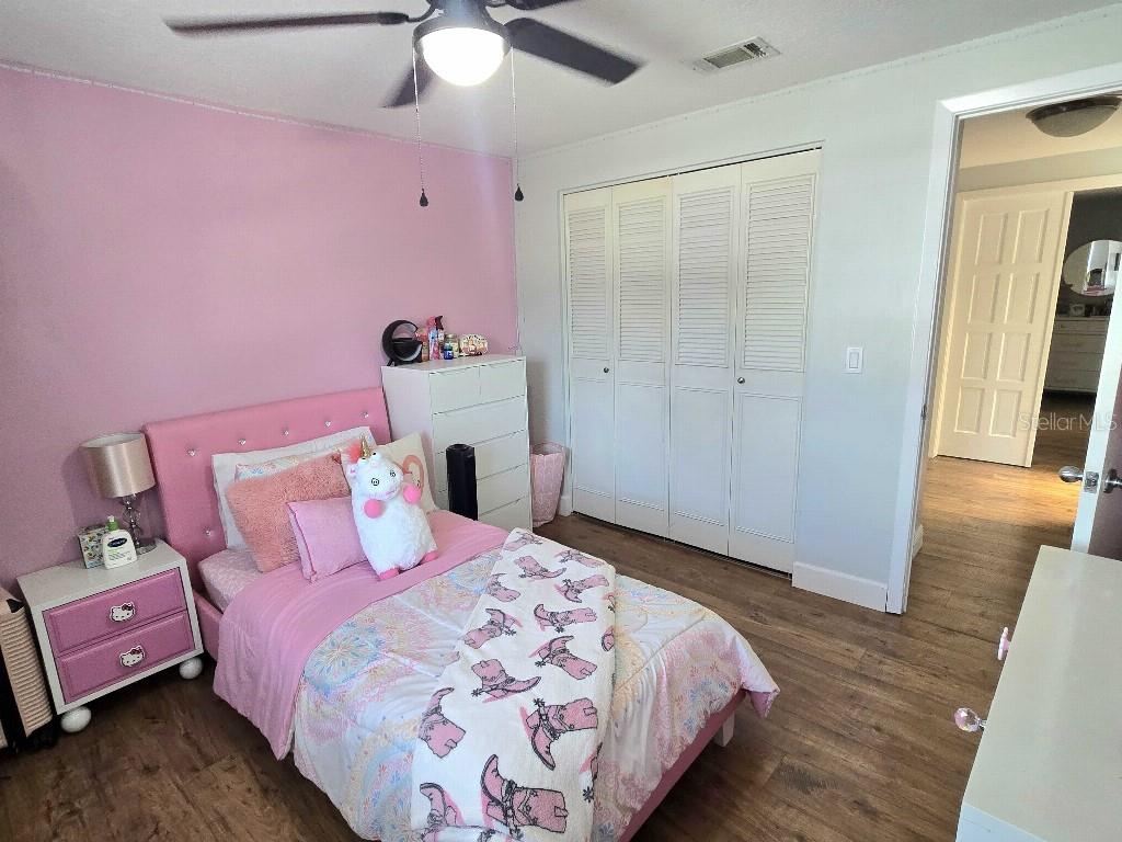 7002 DANEWOOD CT, TAMPA, FL, 33615