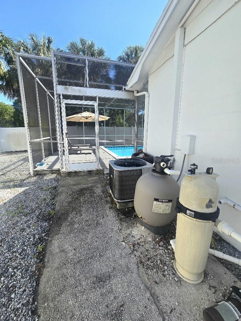 7002 DANEWOOD CT, TAMPA, FL, 33615