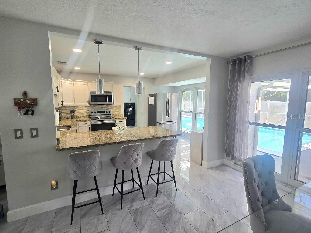 7002 DANEWOOD CT, TAMPA, FL, 33615
