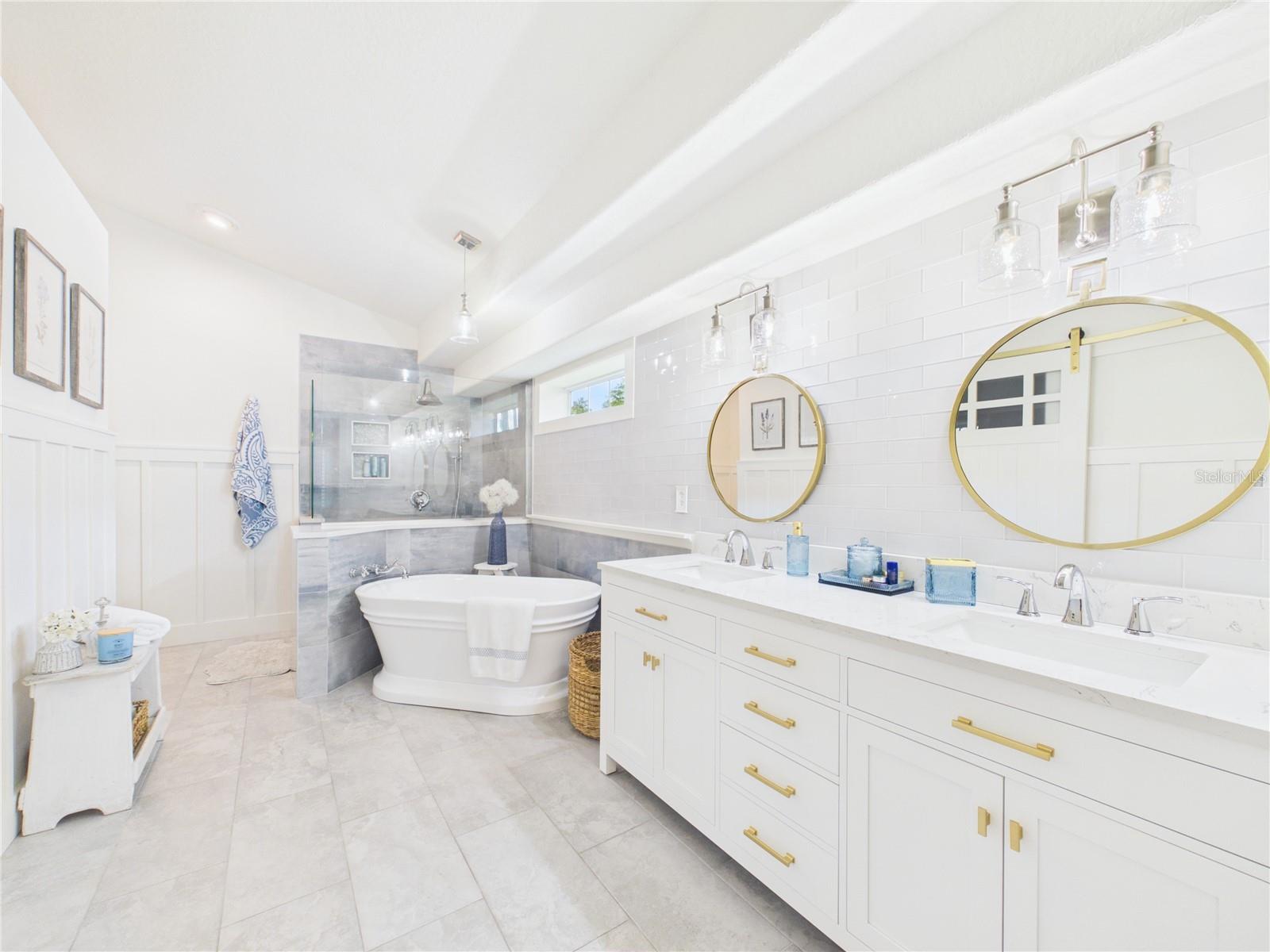 426 LONG COVE RD, ORMOND BEACH, FL, 32174
