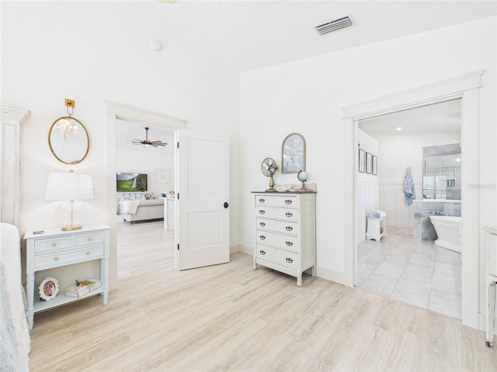 426 LONG COVE RD, ORMOND BEACH, FL, 32174