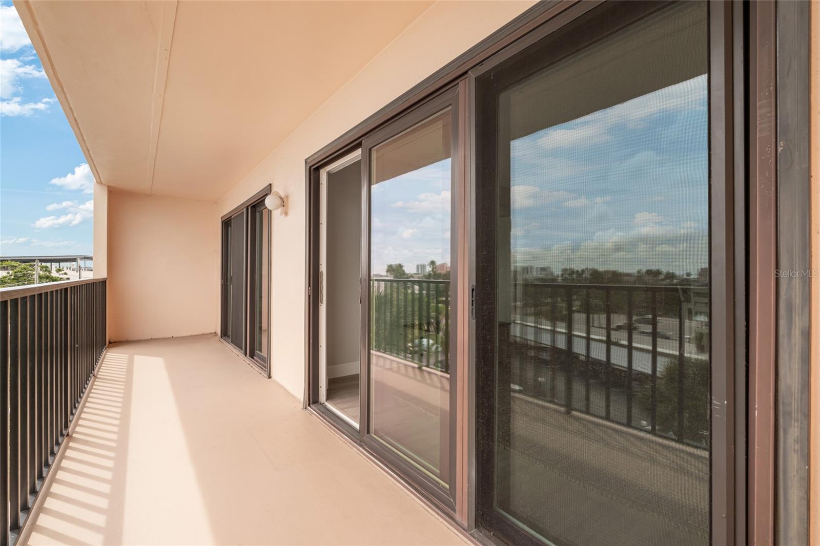51 ISLAND WAY #411, CLEARWATER BEACH, FL, 33767