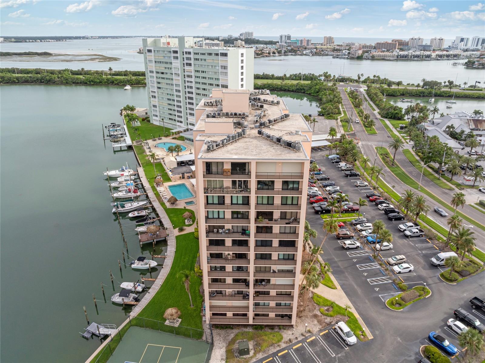 51 ISLAND WAY #411, CLEARWATER BEACH, FL, 33767