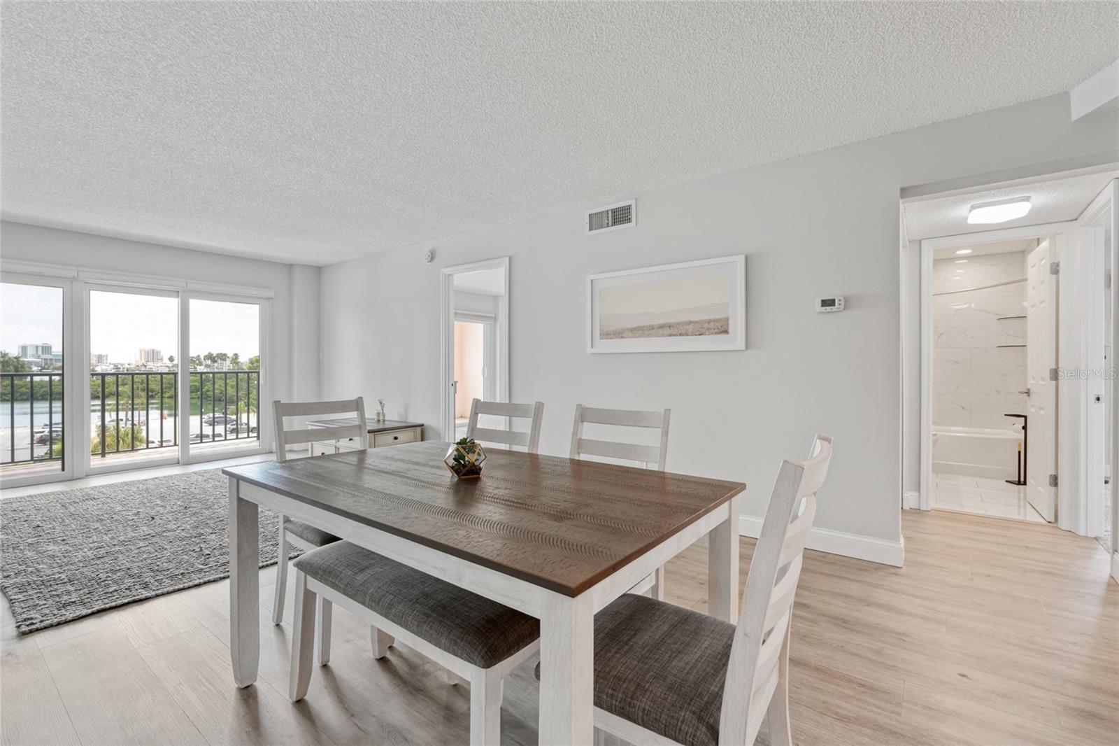 51 ISLAND WAY #411, CLEARWATER BEACH, FL, 33767