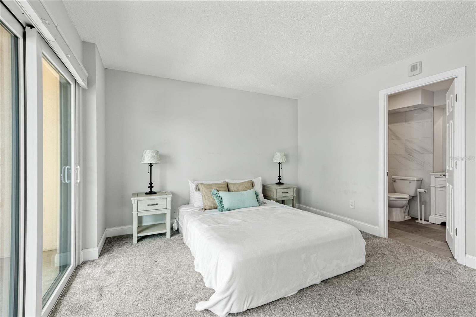 51 ISLAND WAY #411, CLEARWATER BEACH, FL, 33767