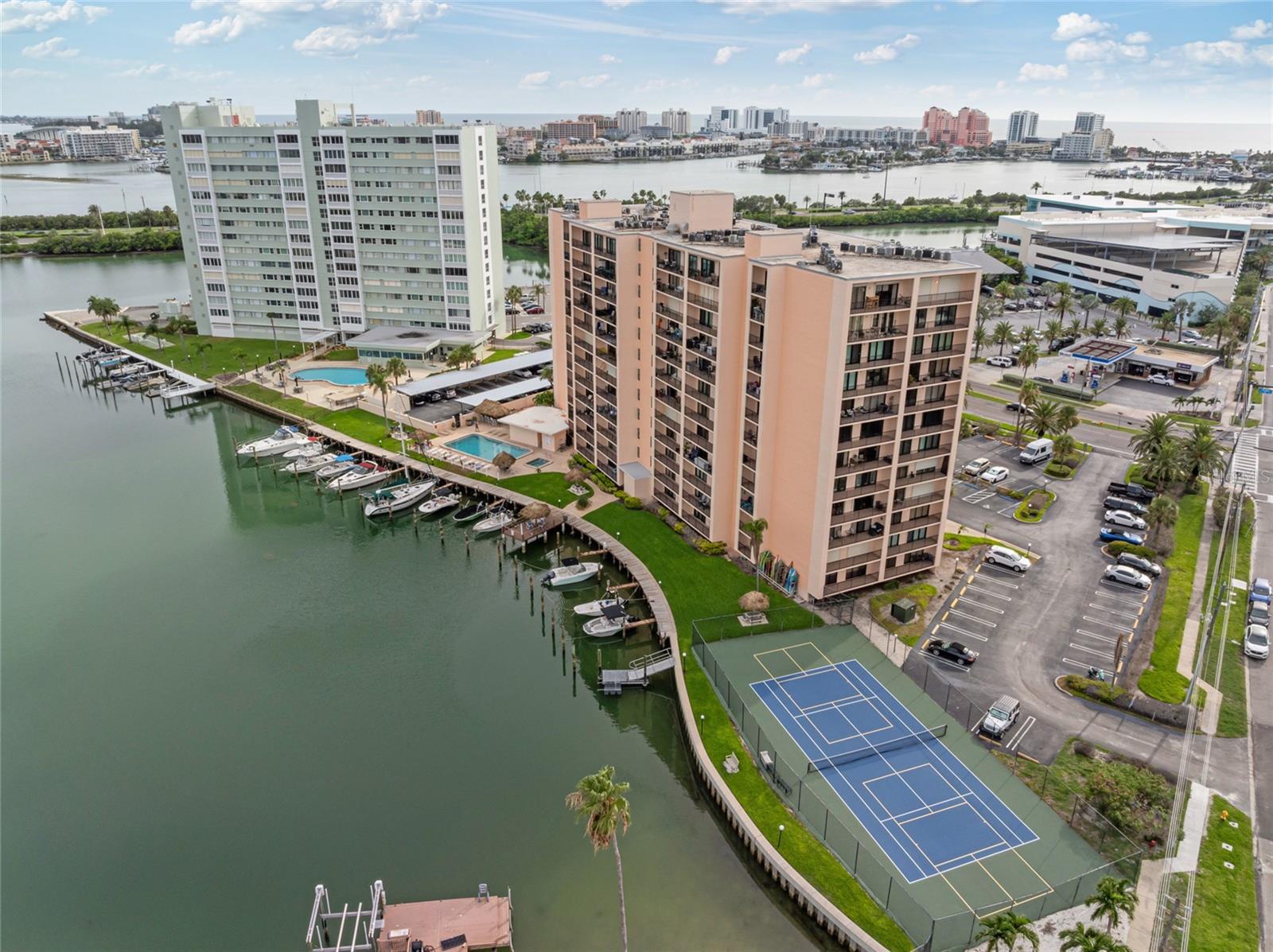51 ISLAND WAY #411, CLEARWATER BEACH, FL, 33767