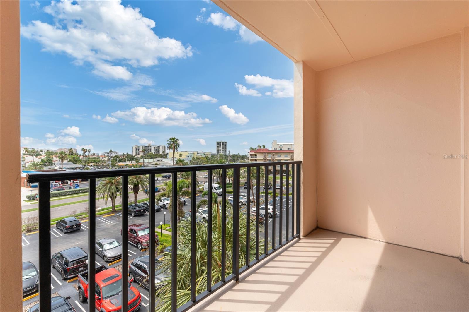 51 ISLAND WAY #411, CLEARWATER BEACH, FL, 33767