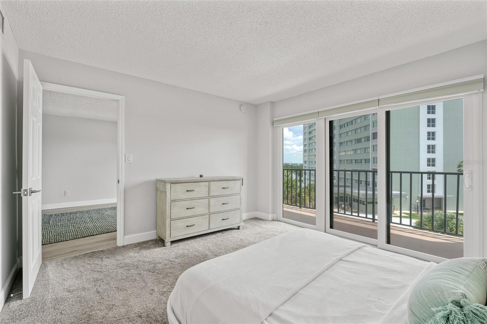 51 ISLAND WAY #411, CLEARWATER BEACH, FL, 33767