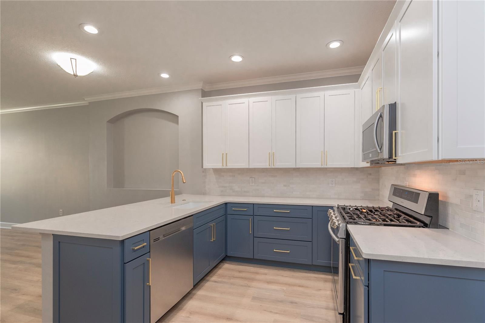 10109 HAYFIELD WAY, TAMPA, FL, 33626