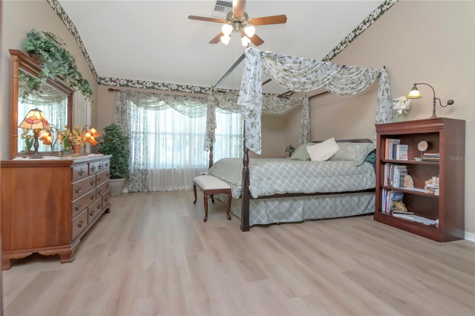 27221 SEA BREEZE WAY, WESLEY CHAPEL, FL, 33544