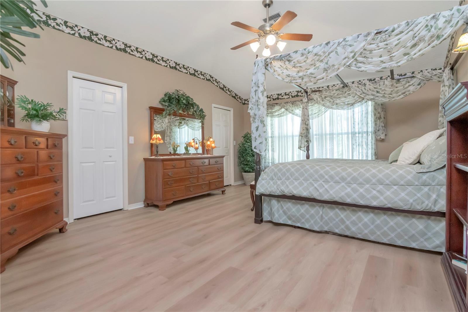 27221 SEA BREEZE WAY, WESLEY CHAPEL, FL, 33544