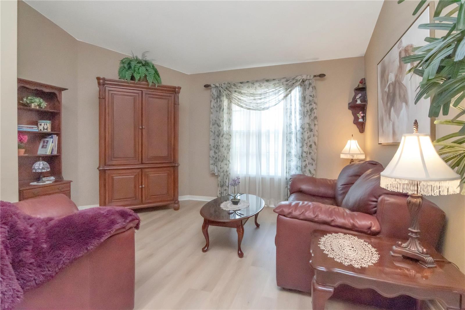 27221 SEA BREEZE WAY, WESLEY CHAPEL, FL, 33544