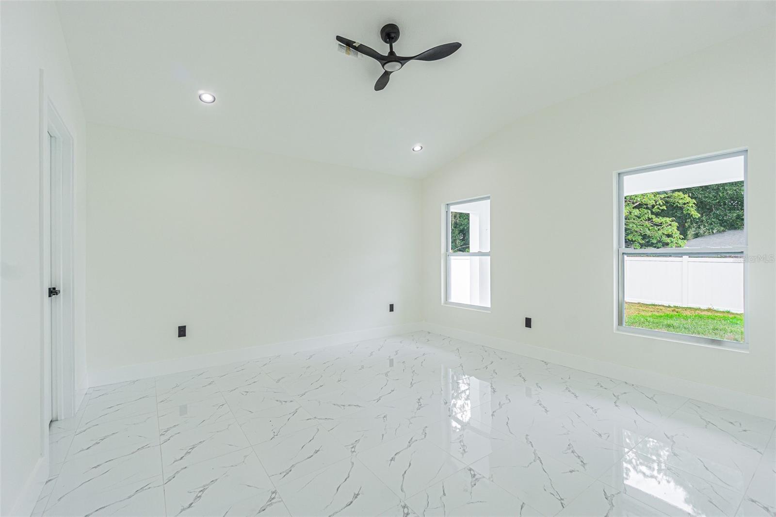 1007 E ESKIMO AVE, TAMPA, FL, 33604