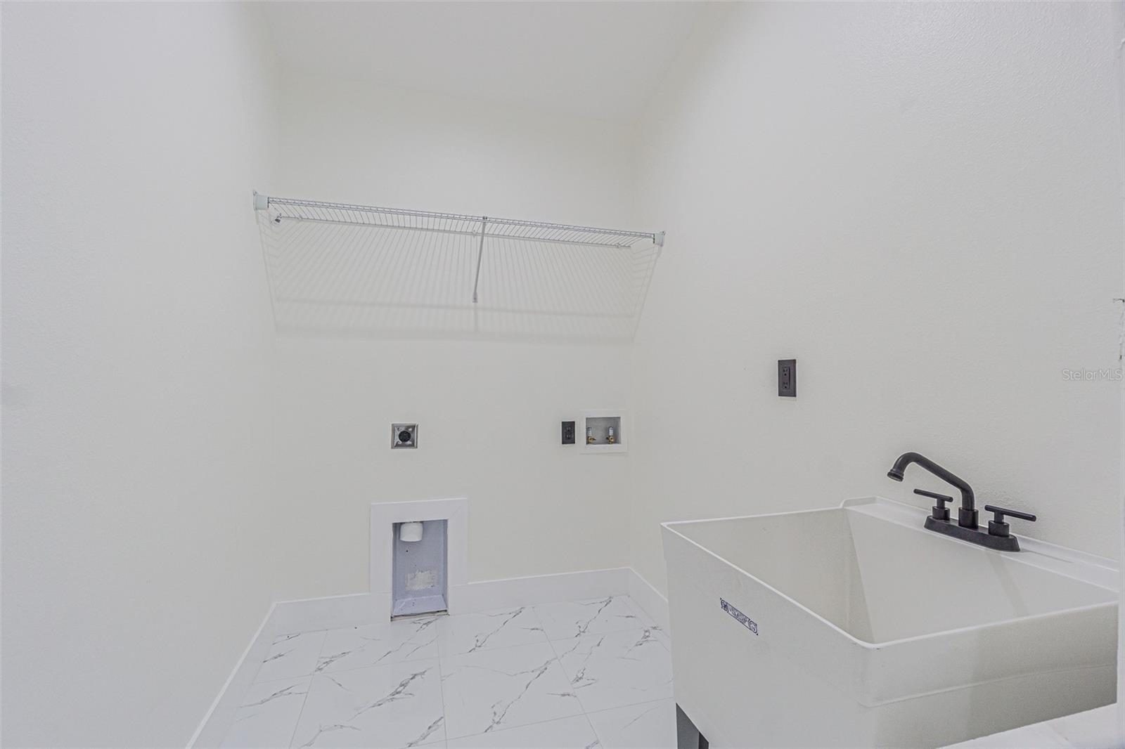 1007 E ESKIMO AVE, TAMPA, FL, 33604