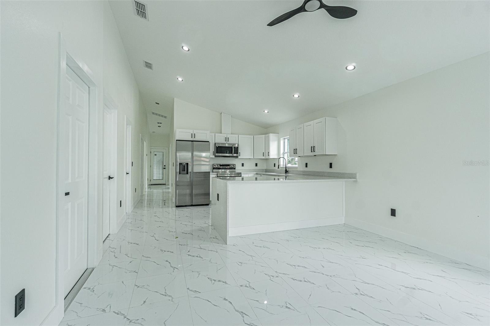 1007 E ESKIMO AVE, TAMPA, FL, 33604