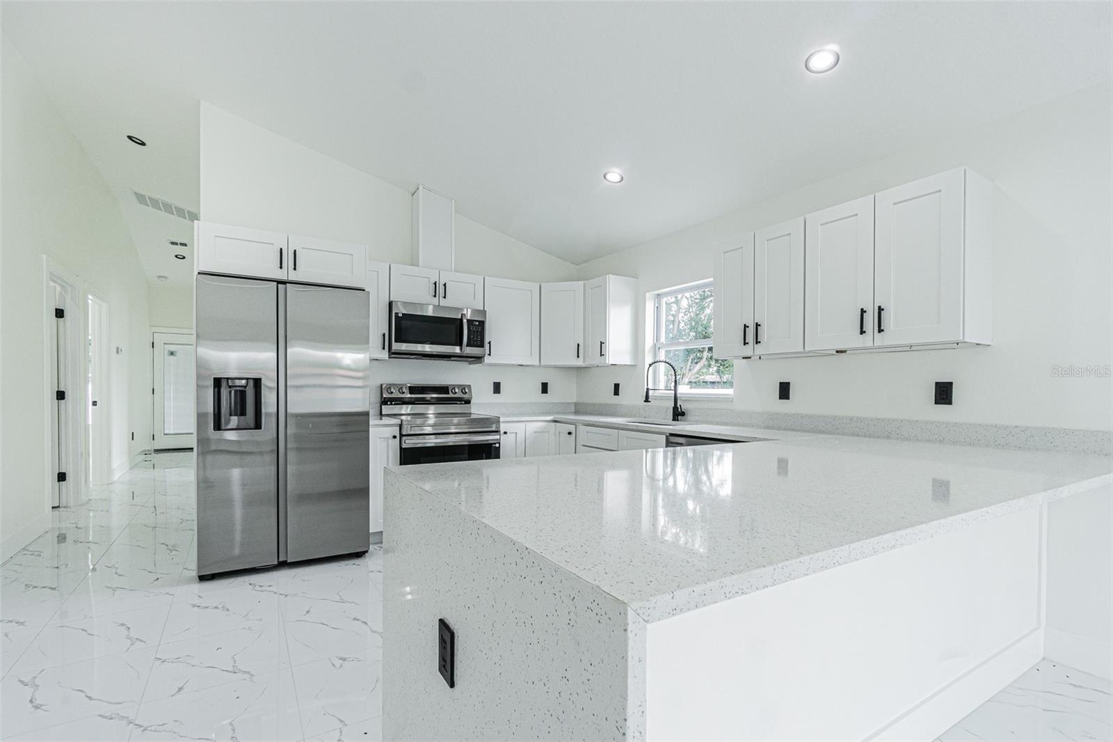 1007 E ESKIMO AVE, TAMPA, FL, 33604
