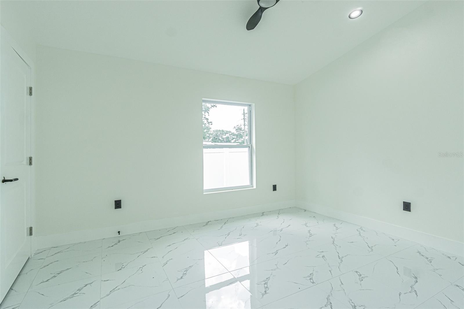 1007 E ESKIMO AVE, TAMPA, FL, 33604