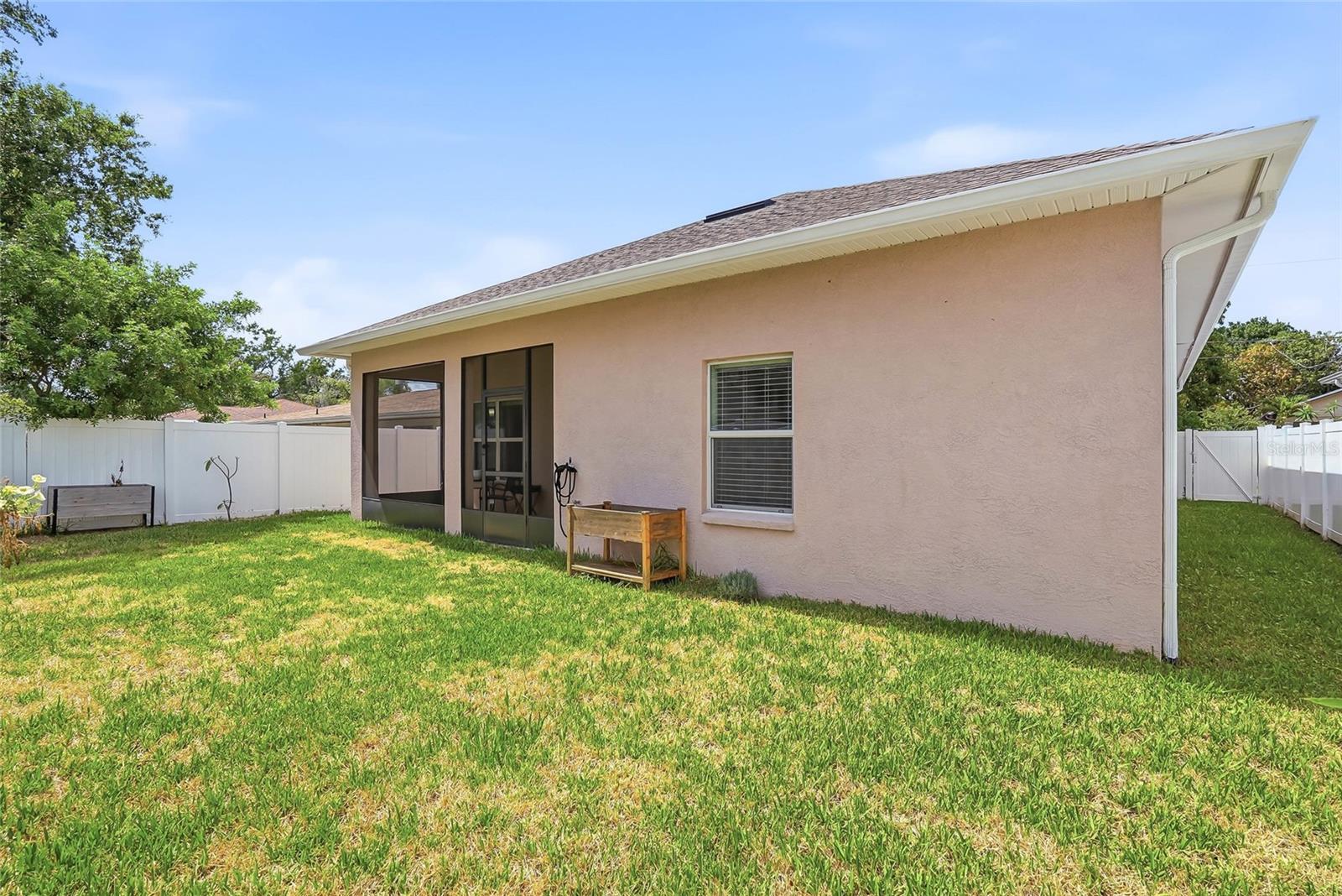 2906 W DOUGLAS ST, TAMPA, FL, 33607