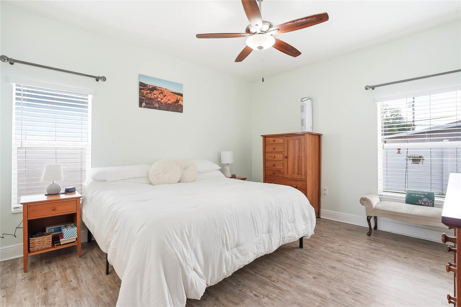 2906 W DOUGLAS ST, TAMPA, FL, 33607