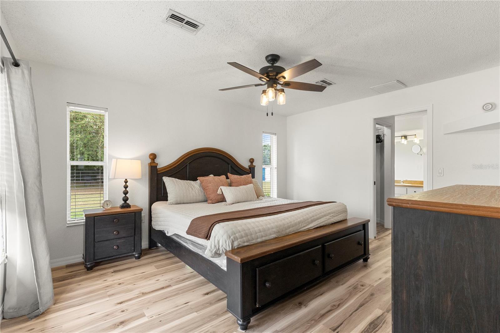9917 NELSON RD, DADE CITY, FL, 33525