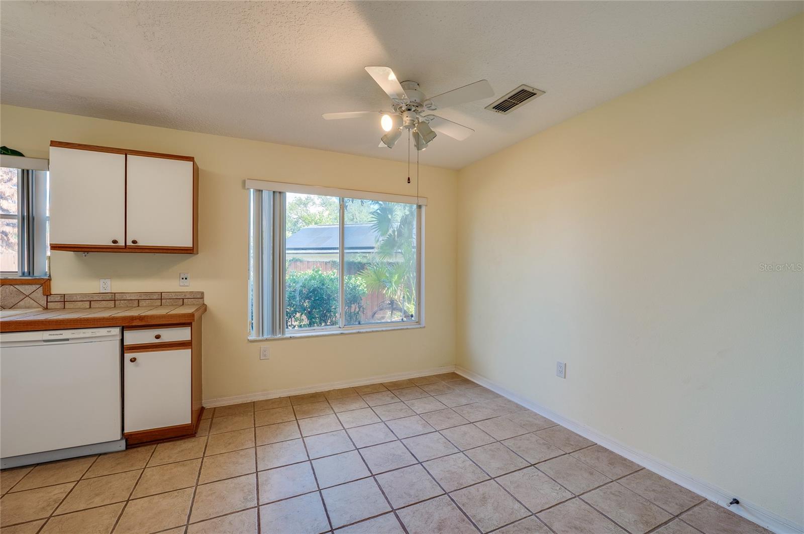 203 LIVE OAK CT, LAKE MARY, FL, 32746