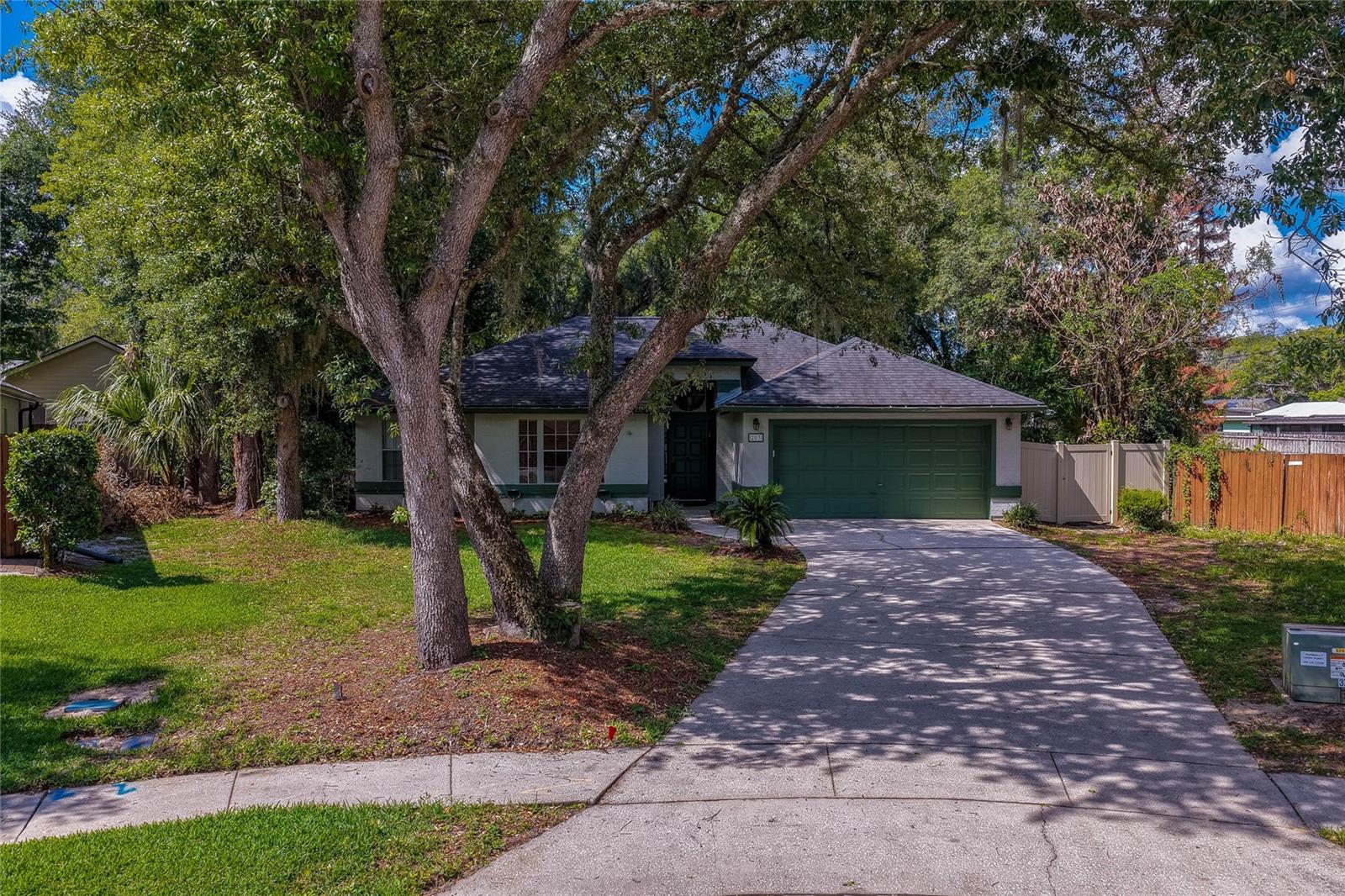 203 LIVE OAK CT, LAKE MARY, FL, 32746