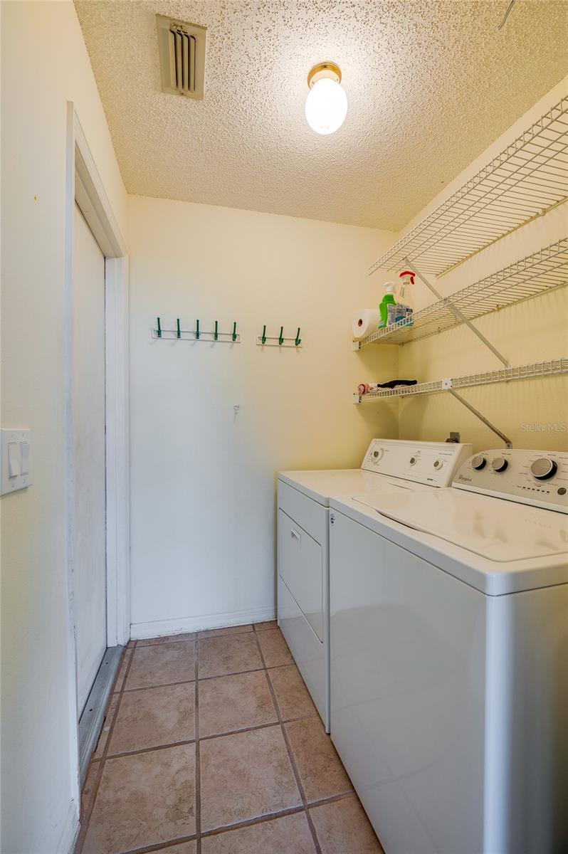 203 LIVE OAK CT, LAKE MARY, FL, 32746